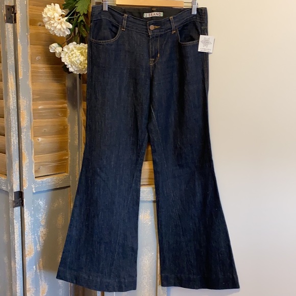J BRAND wide leg flared bottom jeans with linen - Picture 1 of 15